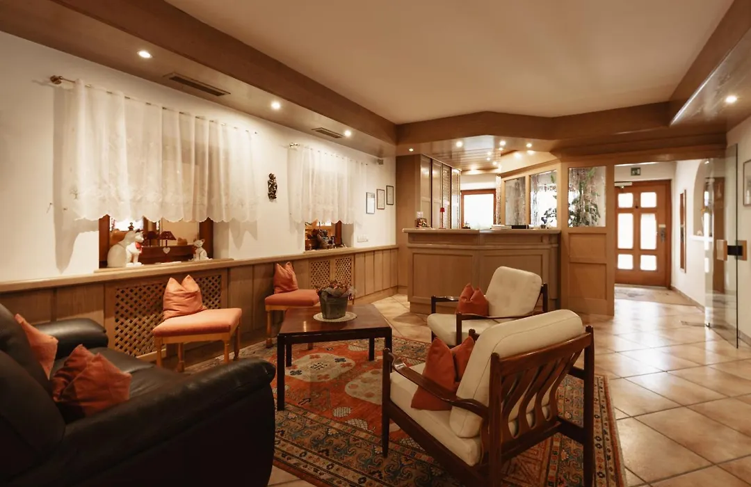Hotel Fortuna-1